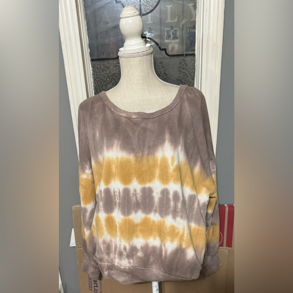 BKE Purple and Yellow Tie-Dye Women's Top